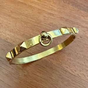 Kelly/Rockstud Style Hinged Gold-Tone Bangle Bracelet